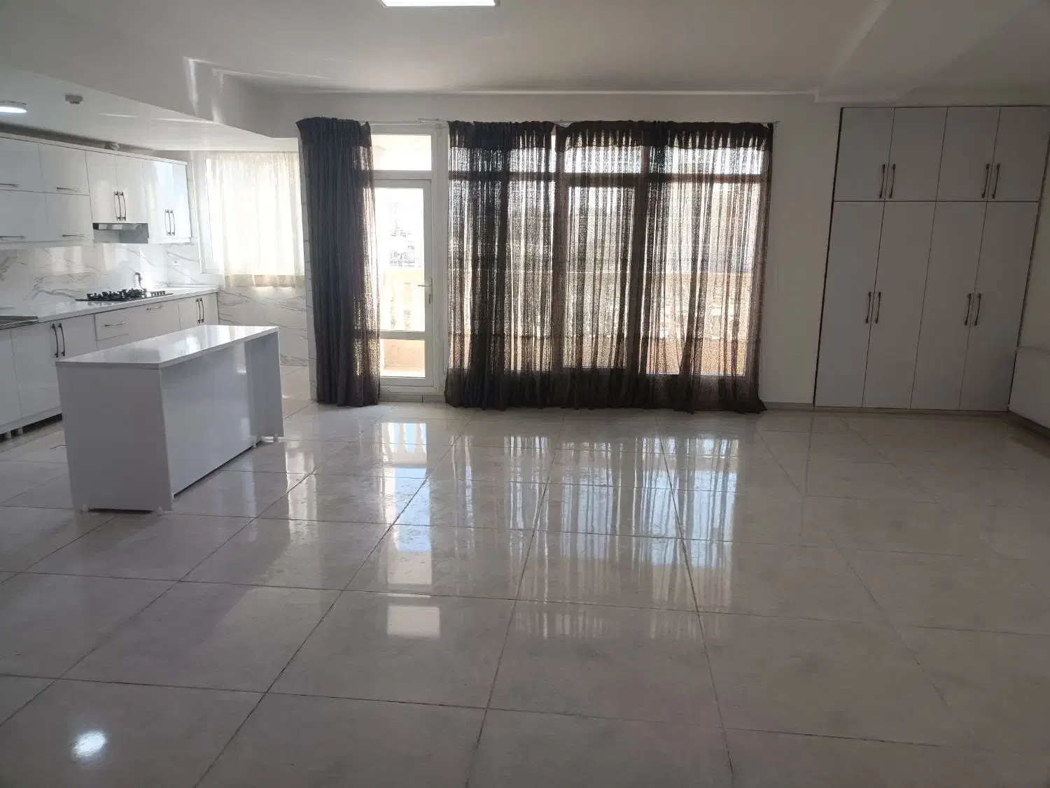 آپارتمان 2 خوابه صفر کلید نخورده عبیر آمیز هجرت|فروش آپارتمان|شیراز, سیلو|دیوار