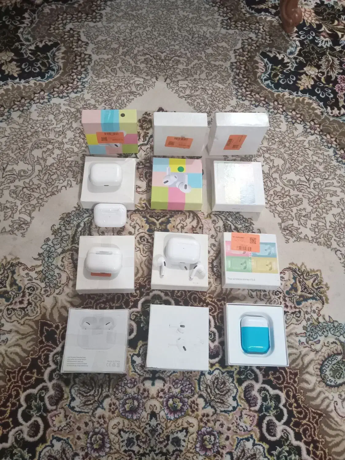 ۳۰۰ هزار تومان ایرپاد سالم وصحیح|لوازم جانبی موبایل و تبلت|بندر گناوه, |دیوار