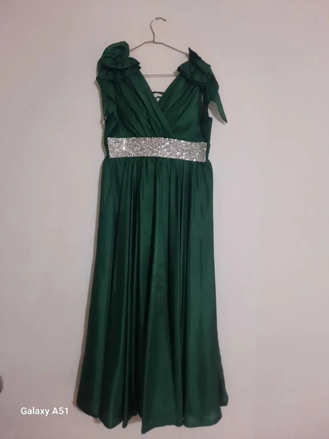 لباس مجلسی|لباس|چالوس, |دیوار