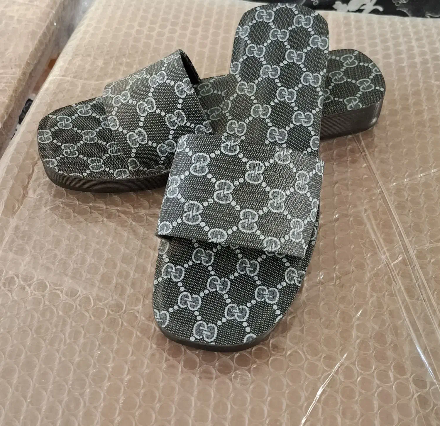 دمپایی روفرشی سایز 39|کیف، کفش، کمربند|خرمآباد, |دیوار