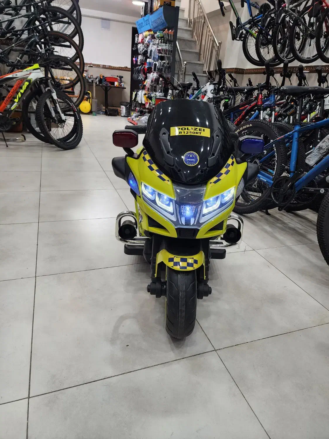 موتور شارژی پلیس اورجینال|اسباببازی|اردبیل, |دیوار