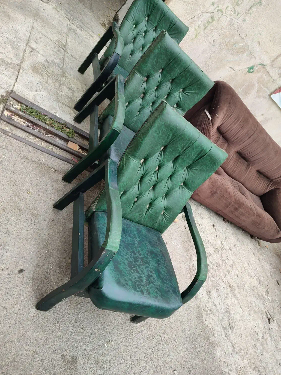 پاف و صندلی|صندلی و نیمکت|بوشهر, |دیوار