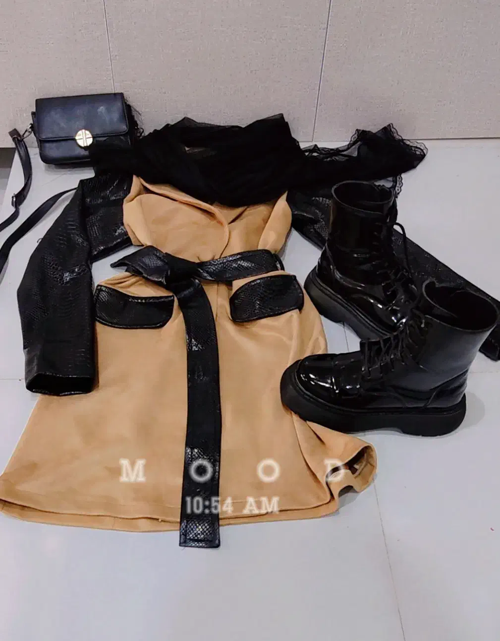 پالتو|لباس|اندیمشک, |دیوار