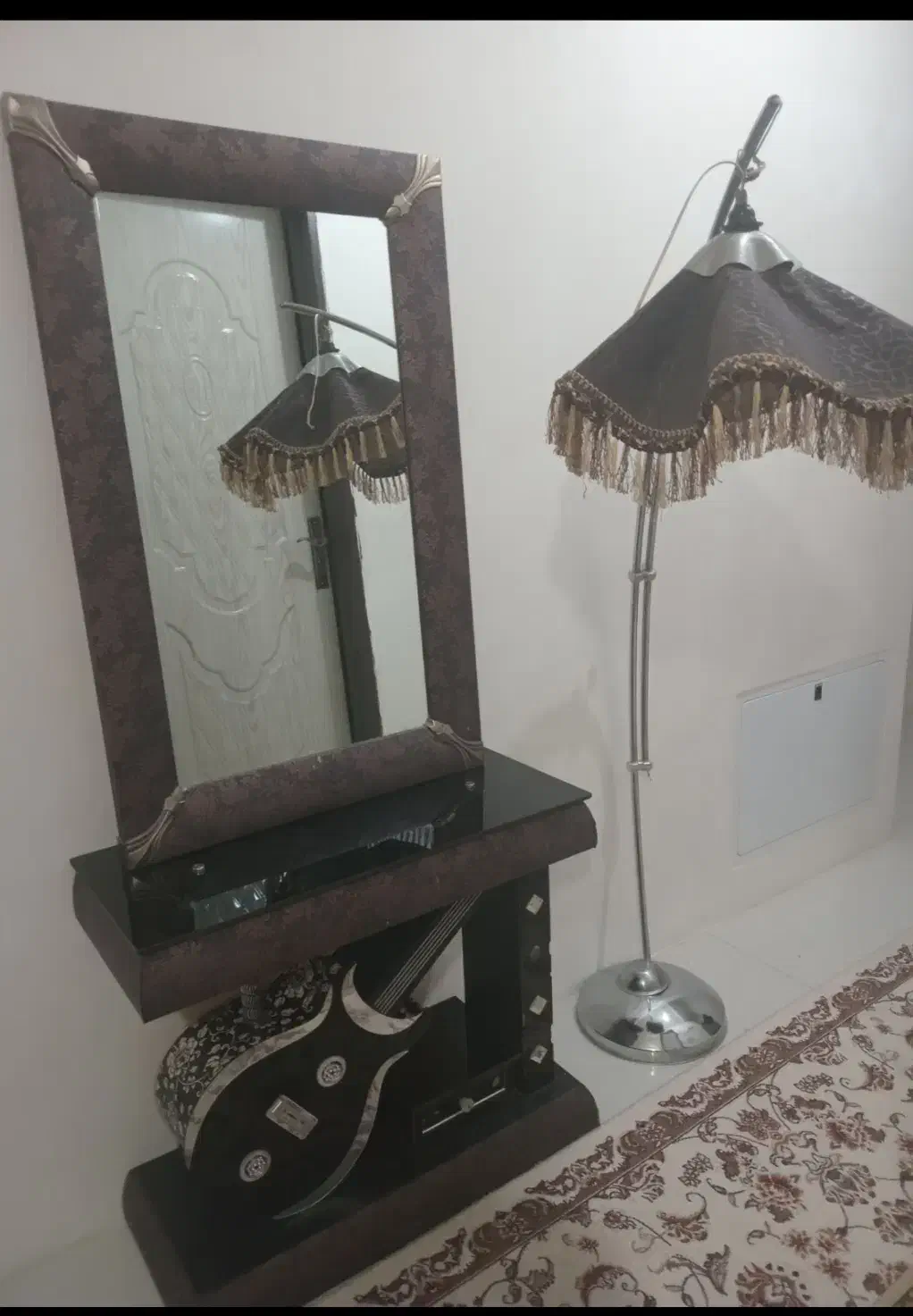 آینه و کنسول|بوفه، ویترین، کنسول|کرمانشاه, |دیوار