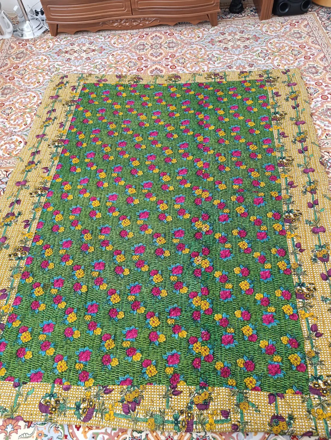 لحاف|رختخواب، بالش، پتو|مهاباد (آذربایجان غربی), |دیوار