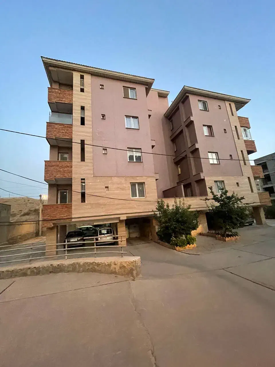 نماسنگ مشاعات تمیز پارکینگ انباری وام تسویه اقساطی|فروش آپارتمان|هشتگرد, فاز ۷ مهستان|دیوار