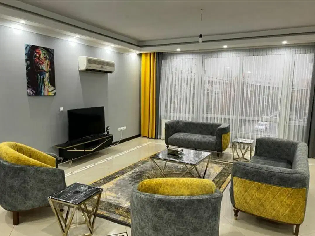 مبله شیک صدرا|اجارهٔ کوتاه‌مدت آپارتمان و سوئیت|شیراز, شهرک گلستان شمالی|دیوار