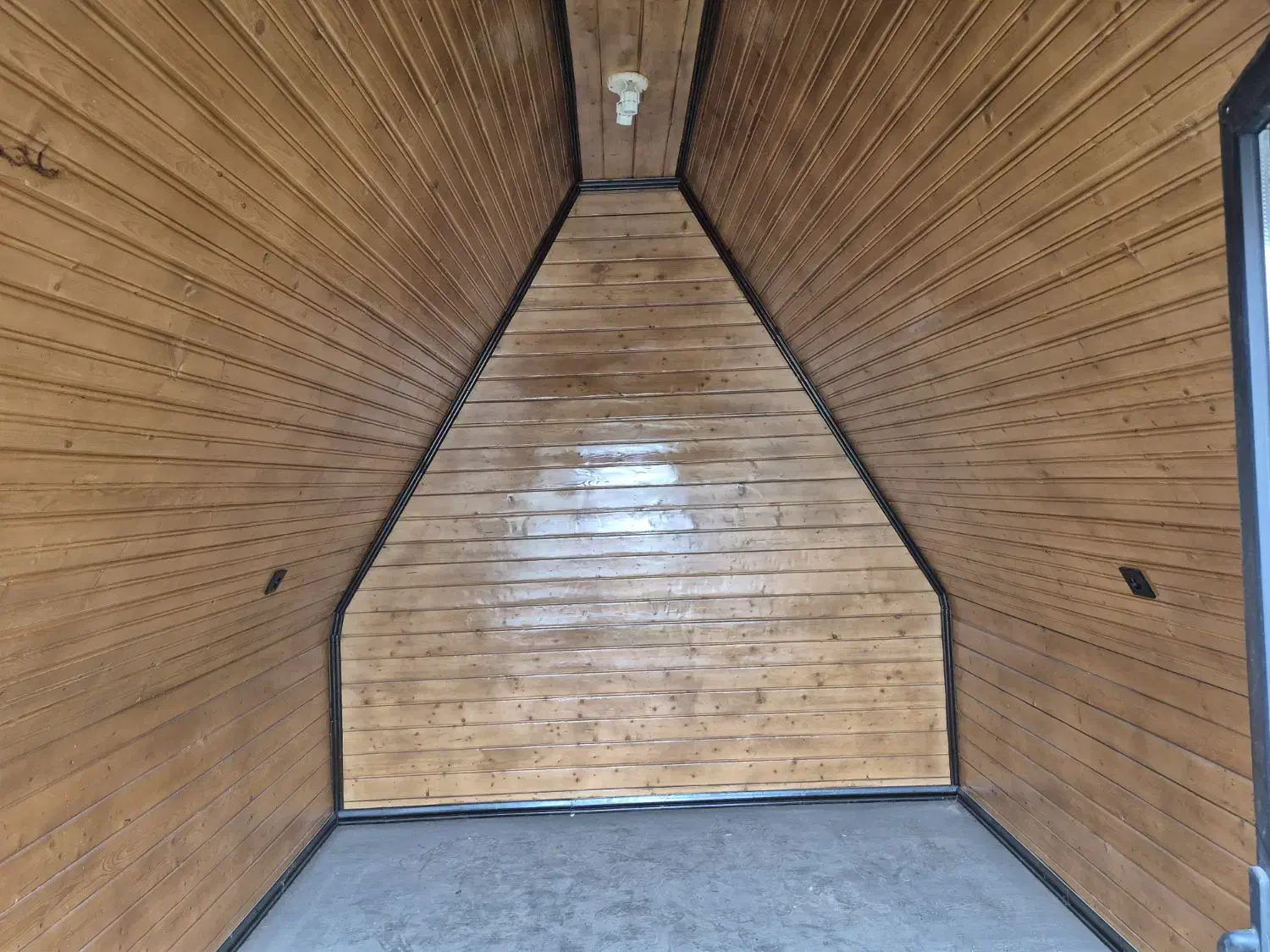 ویلا چوبی سوئیت کوچک|مصالح و تجهیزات ساختمان|رشت, فرزانه|دیوار