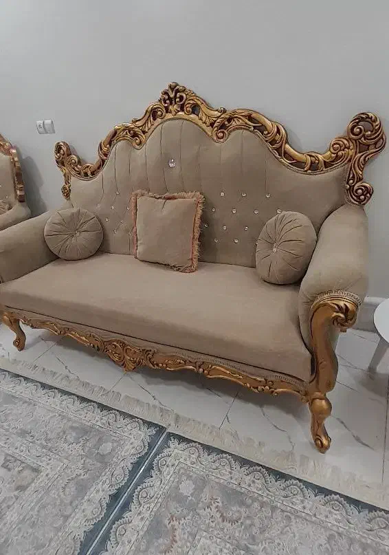 سرویس مبل ۸ نفره همراه ۴ عدد میزبان (غذاخوری)|مبلمان خانگی و میز عسلی|باغستان, |دیوار