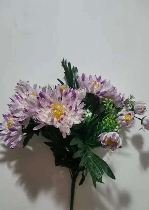 گل مصنوعی و گلدان چوبی بامبو|گل مصنوعی|سمنان, |دیوار