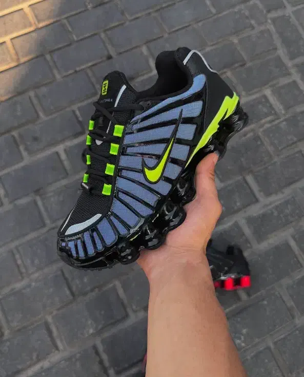 کفش (NIKE SHOX TL) مستر کوالیتی خفن|کیف، کفش، کمربند|تهران, گمرک|دیوار