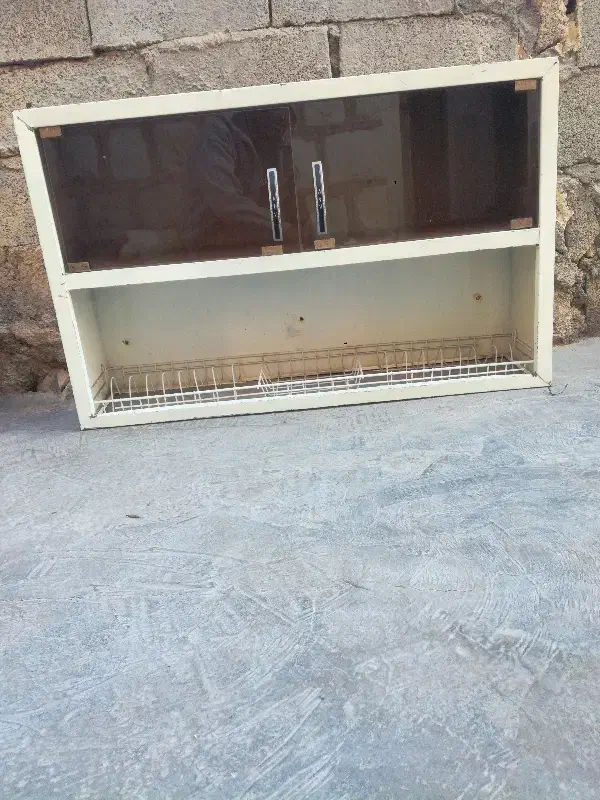 اب چکان سالم|آبچکان و نظمدهنده ظروف|سرپل ذهاب, |دیوار