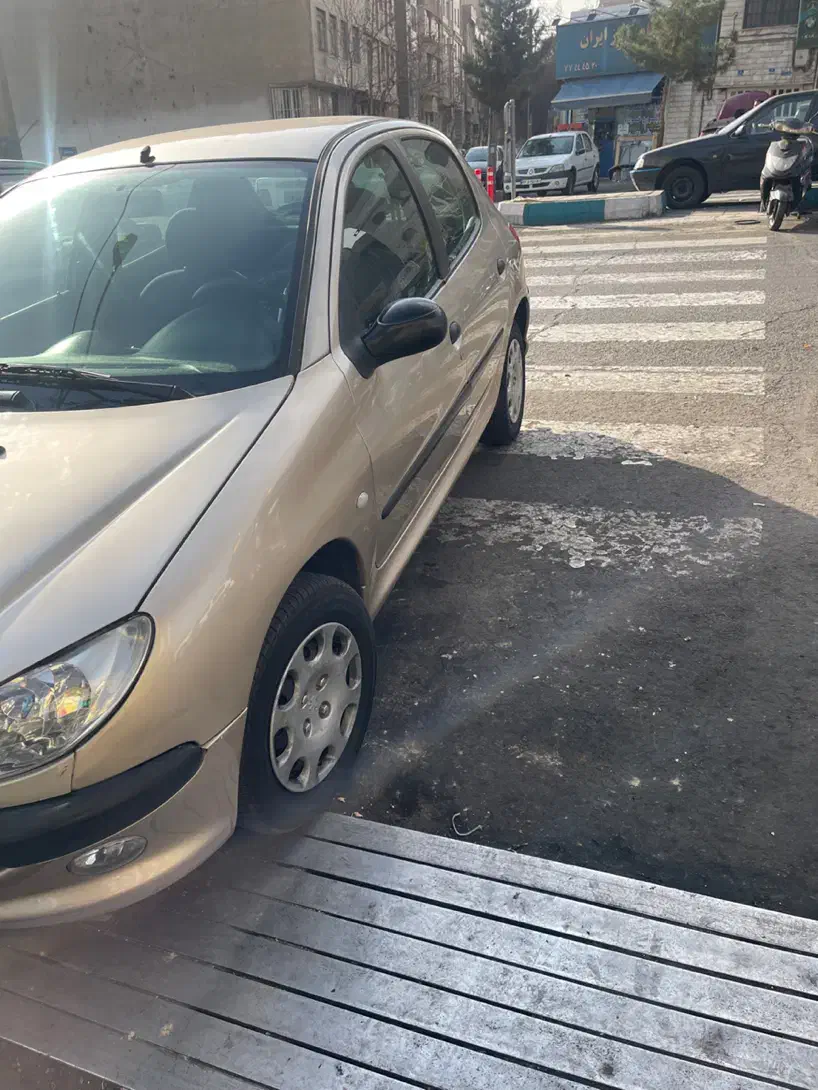 پژو۲۰۶|خودرو سواری و وانت|تهران, علم و صنعت|دیوار