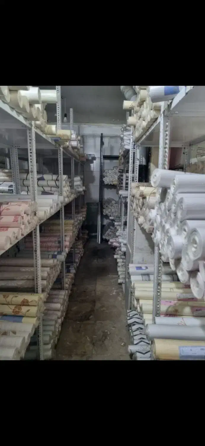 کاغذ دیواری و پوستر و پارکت کفپوش|خدمات پیشه و مهارت|کرج, شهرک ولیعصر|دیوار