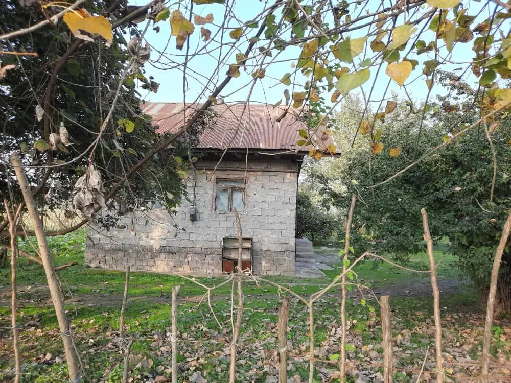 ۳۵۰متر زمین با ویلای ۵۰متری|فروش خانه و ویلا|لاهیجان, لفمجان|دیوار