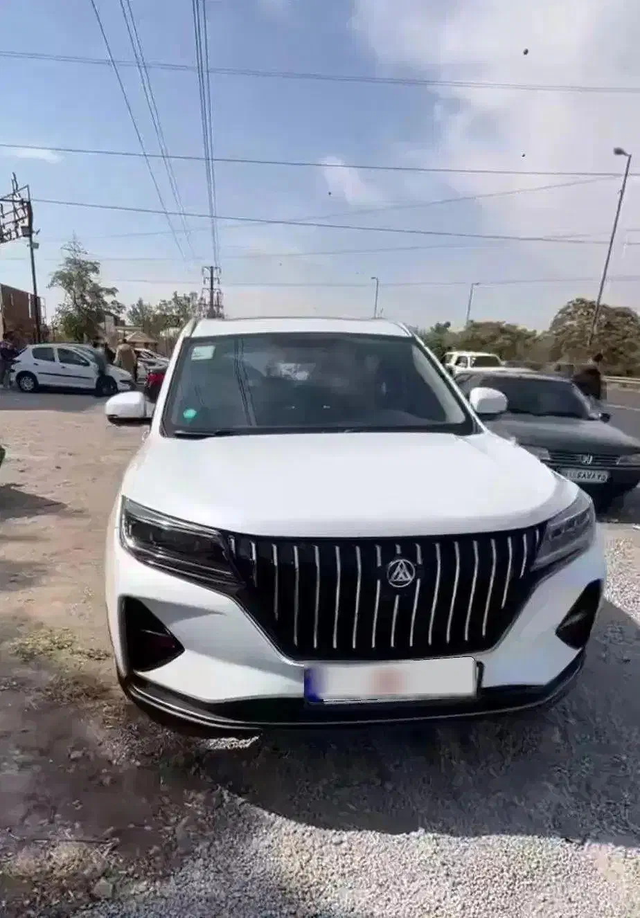 تیارا شاسی بلند|خودرو سواری و وانت|تبریز, |دیوار