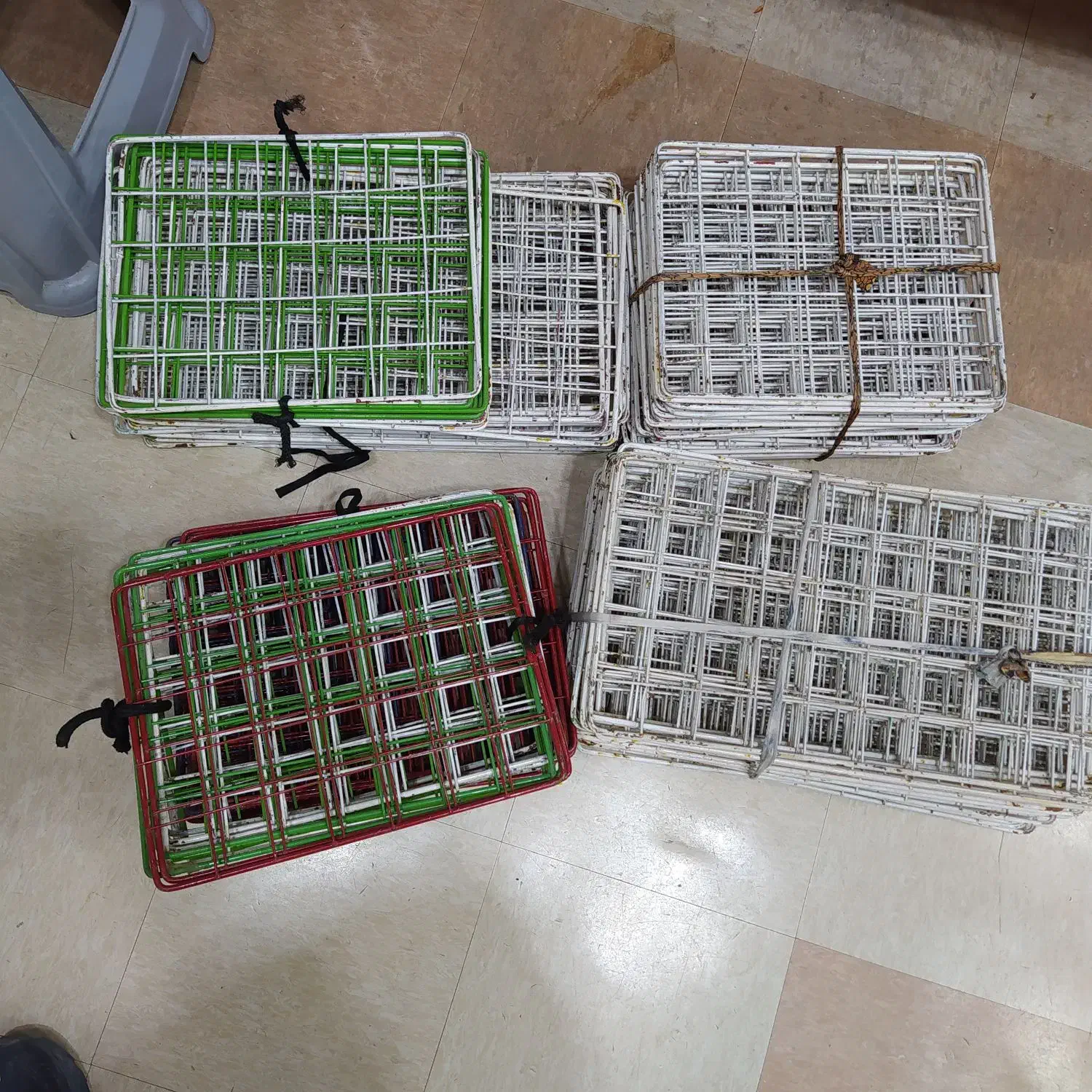 قفسه فلزی کتابخانه|فروشگاه و مغازه|مهاباد (آذربایجان غربی), |دیوار