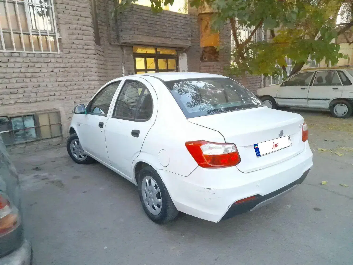 ساینا S مدل ۱۴۰۱ خانگی بسیار تمیز|خودرو سواری و وانت|نیشابور, هفده شهریور|دیوار