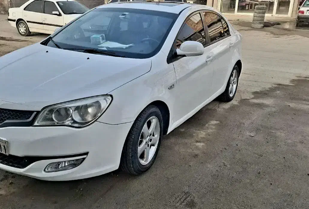 ام جی ۳۵۰ مدل۲۰۱۳ خیلی تمیز|خودرو سواری و وانت|تهران, شهرک آزادی|دیوار