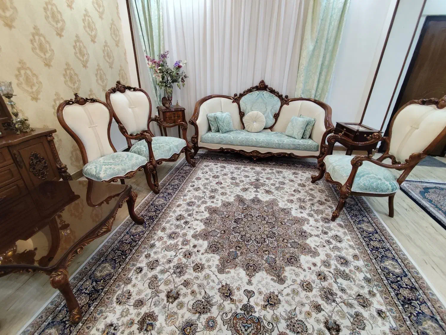 مبل استیل در حد نو چوب راش|مبلمان خانگی و میز عسلی|رشت, چله خانه|دیوار