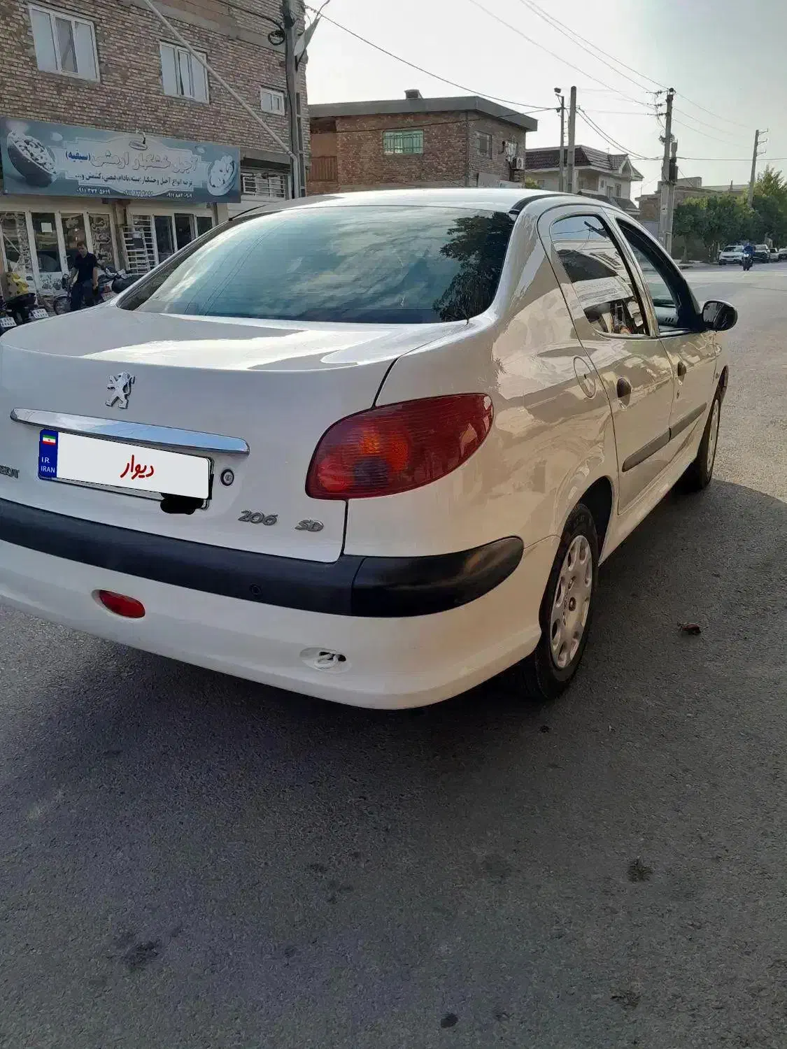 پژو ۲۰۶ اس دی تیپ پنج|خودرو سواری و وانت|گرگان, |دیوار