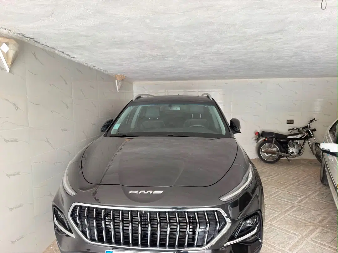 Kmc k7 مدل ۴۰۲|خودرو سواری و وانت|خورموج, |دیوار
