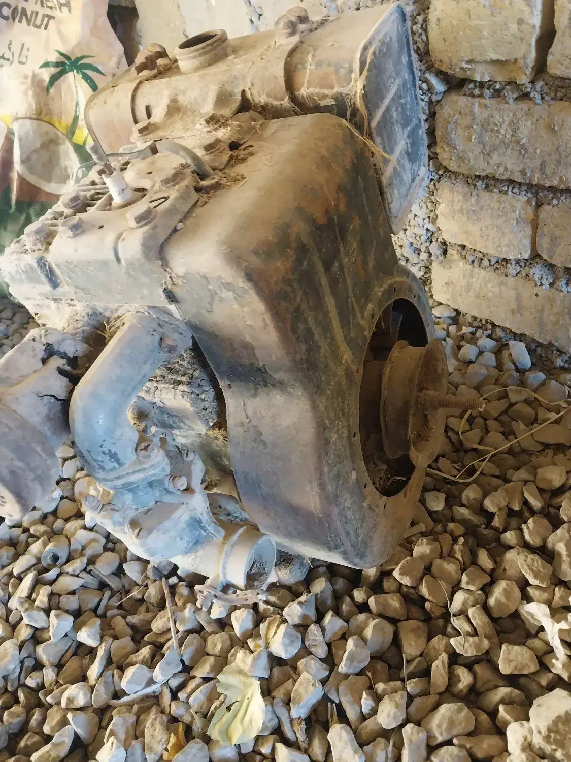 موتور ویبرع|ماشین‌آلات صنعتی|بروجن, |دیوار