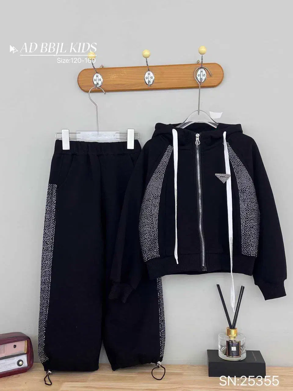 پوشاک اشکان قشم  پخش عمده  وارداتی|لباس|درگهان, |دیوار