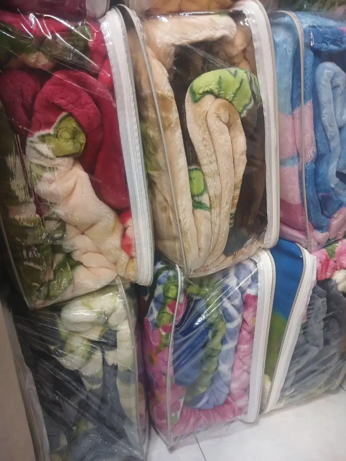 پتوی نرمینه|رختخواب، بالش، پتو|محمدیه-قزوین, |دیوار