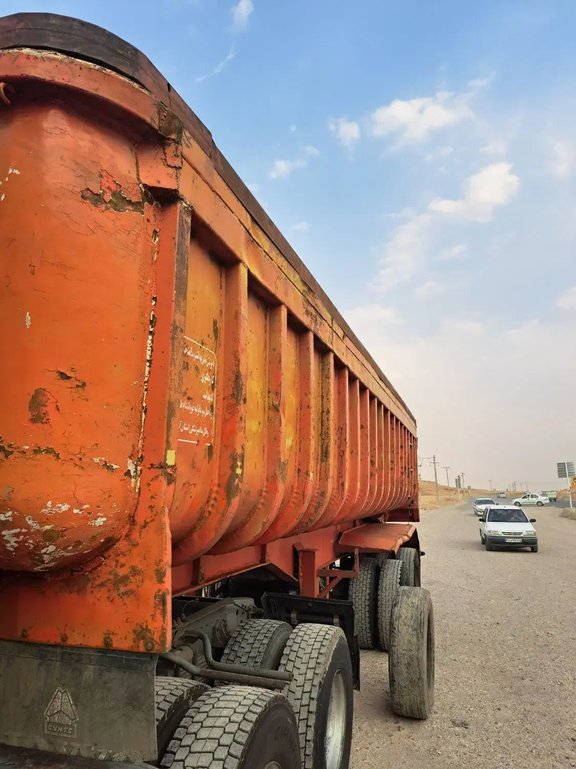 شاسی ولگن|خودرو سنگین|باروق, |دیوار