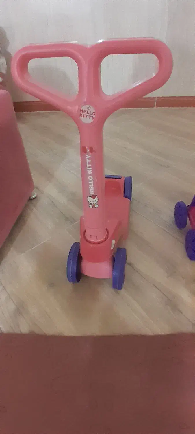 کالکسه و اسکوتر و اسباب بازی|اسباب‌بازی بچه|رباط‌کریم, شترخوار|دیوار