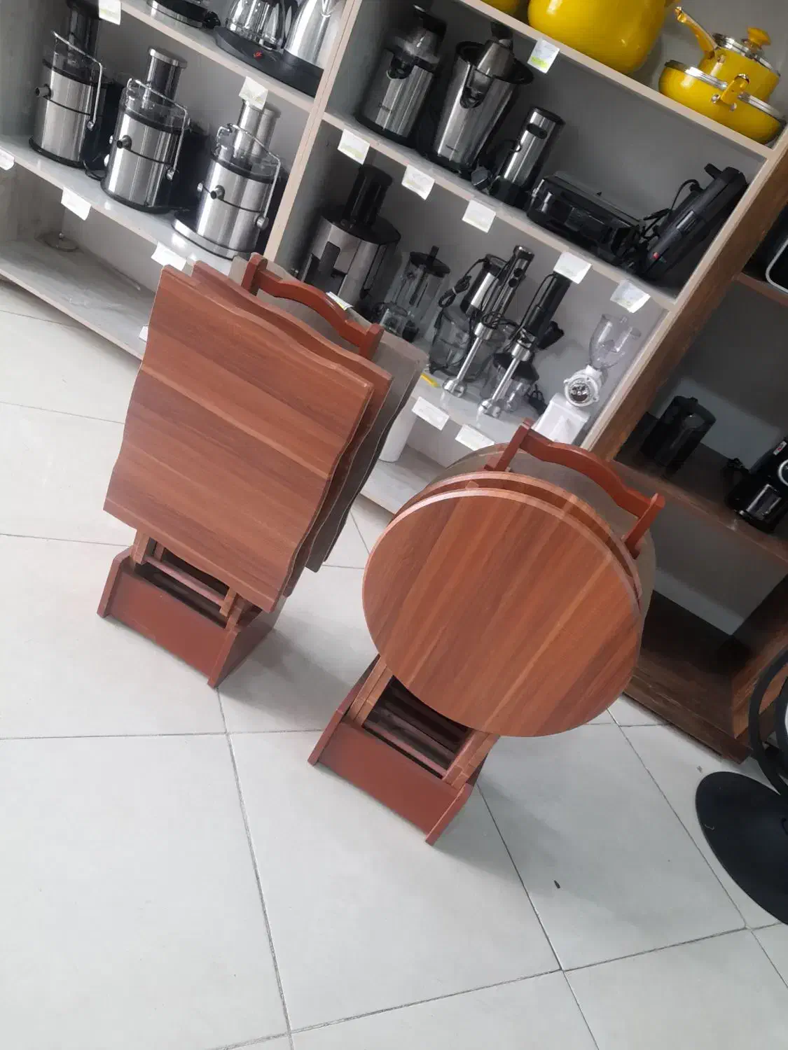 جلو مبلی تاشو چمدانی وکیوم * اثاث مارکت|مبلمان خانگی و میز عسلی|سیرجان, |دیوار