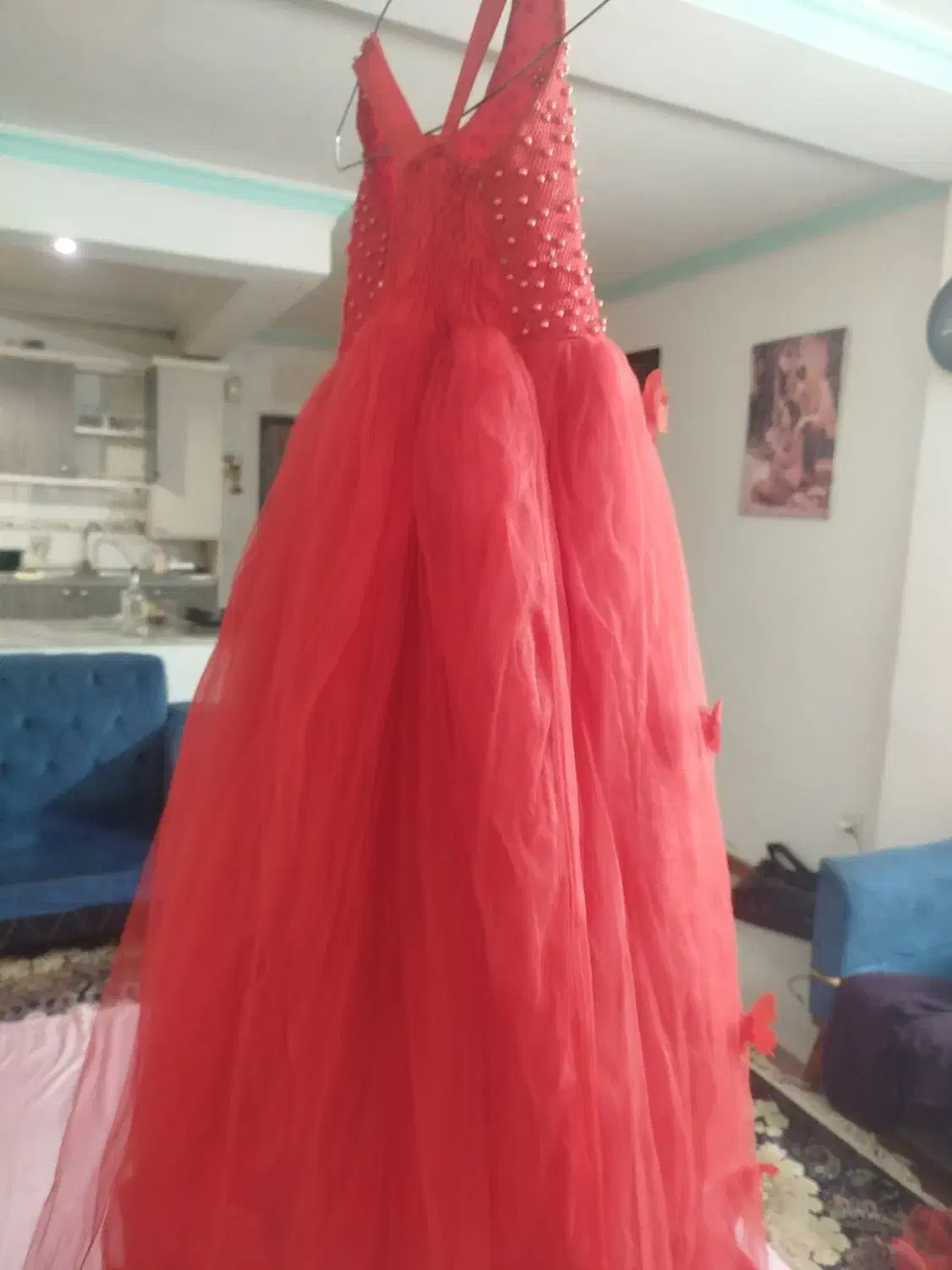 فقط پالتو ۴۰۰هزلر تومن|لباس|نور, |دیوار