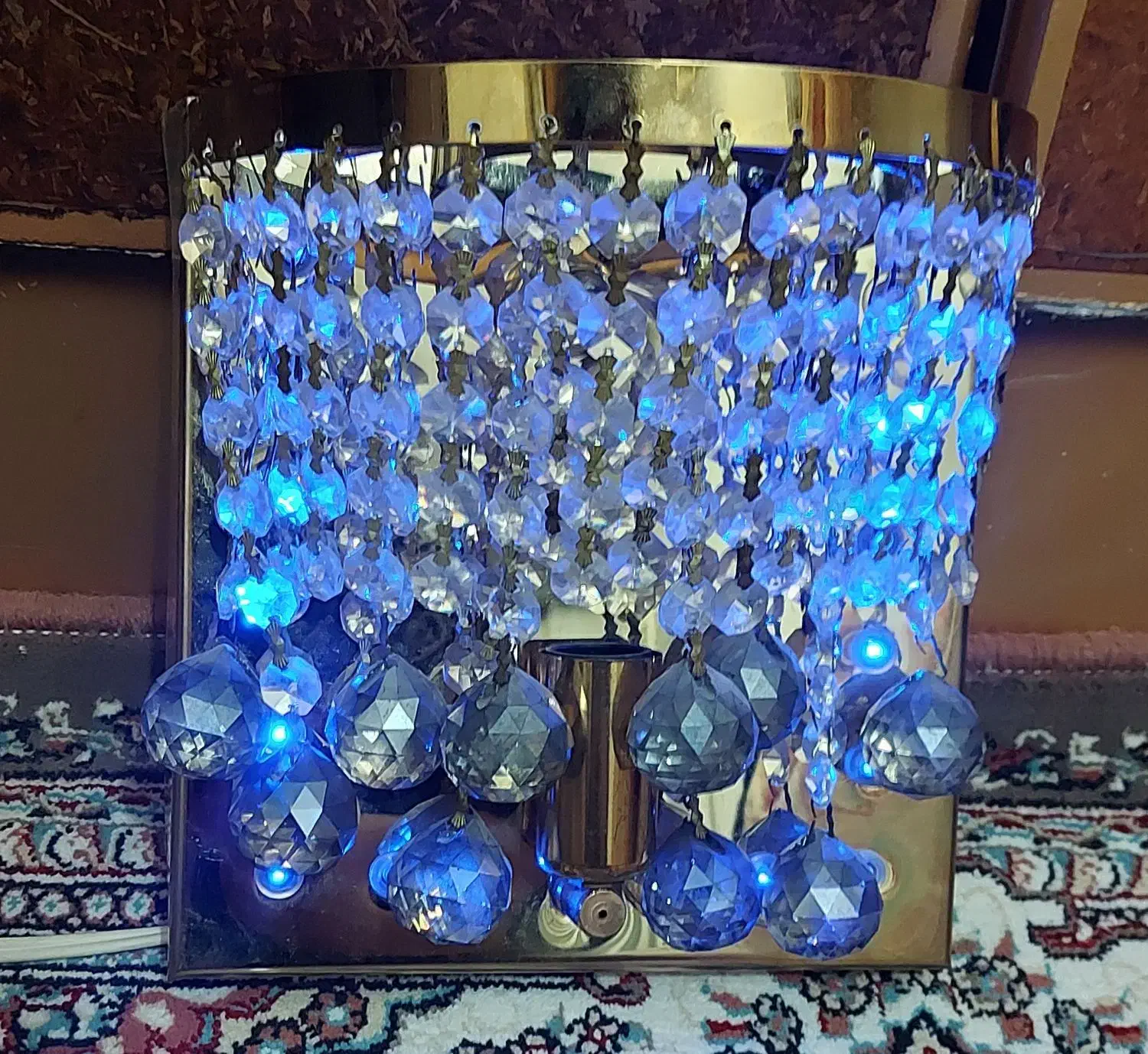 لوستر دیواری کریستالی طلایی|لوستر و چراغ آویز|قرچک, محمد آباد|دیوار