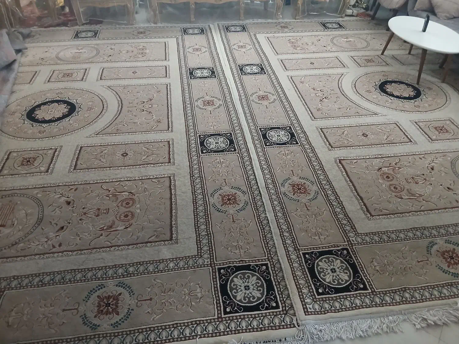 فرش ۱۲ متری کِرم|فرش|مشهد, فرهنگیان (شهرک غرب)|دیوار