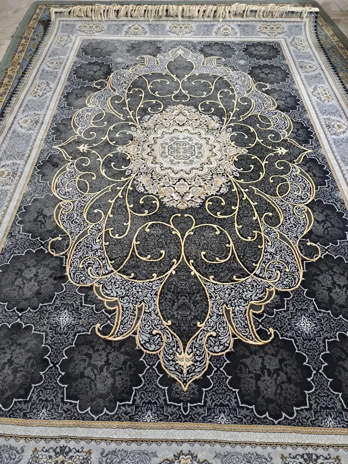 فرش 6 متری ترنج 700 شانه نو نو استفاده نشده|فرش|شهریار, شهریار|دیوار