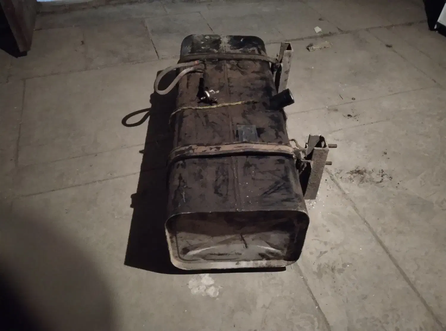 باک گازوعیل.سالم قیمت ۶۵۰۰۰۰۰تومان|قطعات یدکی و لوازم جانبی|فولادشهر, A2|دیوار