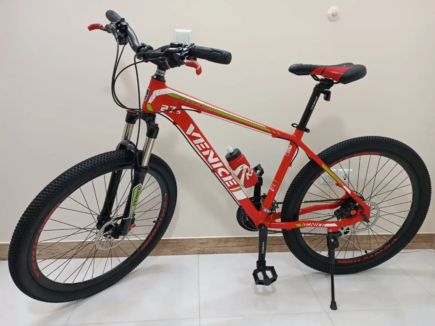 دوچرخه( ونیز) فوجی فلش ترینکس اورلود راپیدو|دوچرخه، اسکیت، اسکوتر|کرج, شهرک بنفشه|دیوار