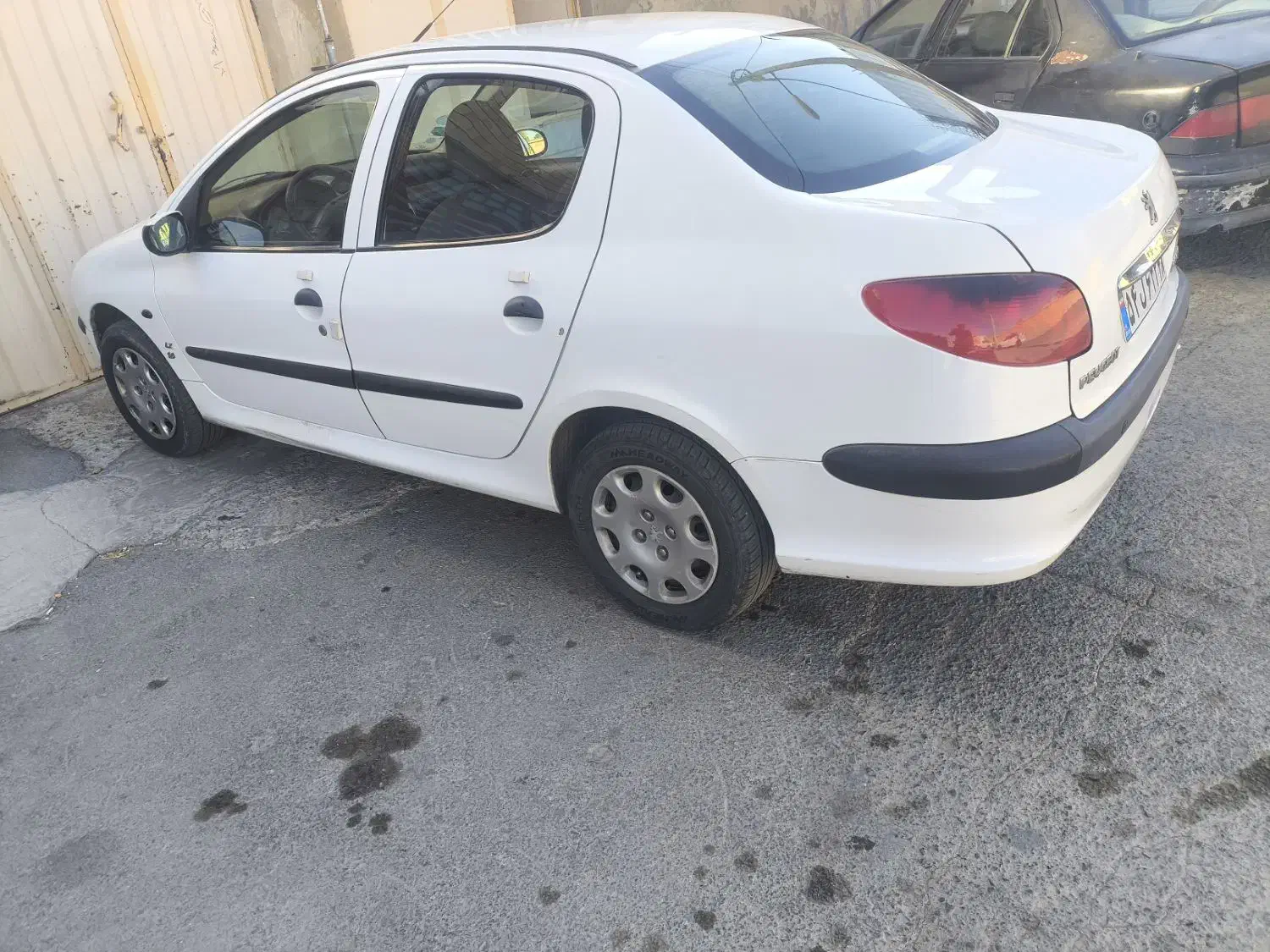 ماشین ۲۰۶ sd|خودرو سواری و وانت|قروه, |دیوار