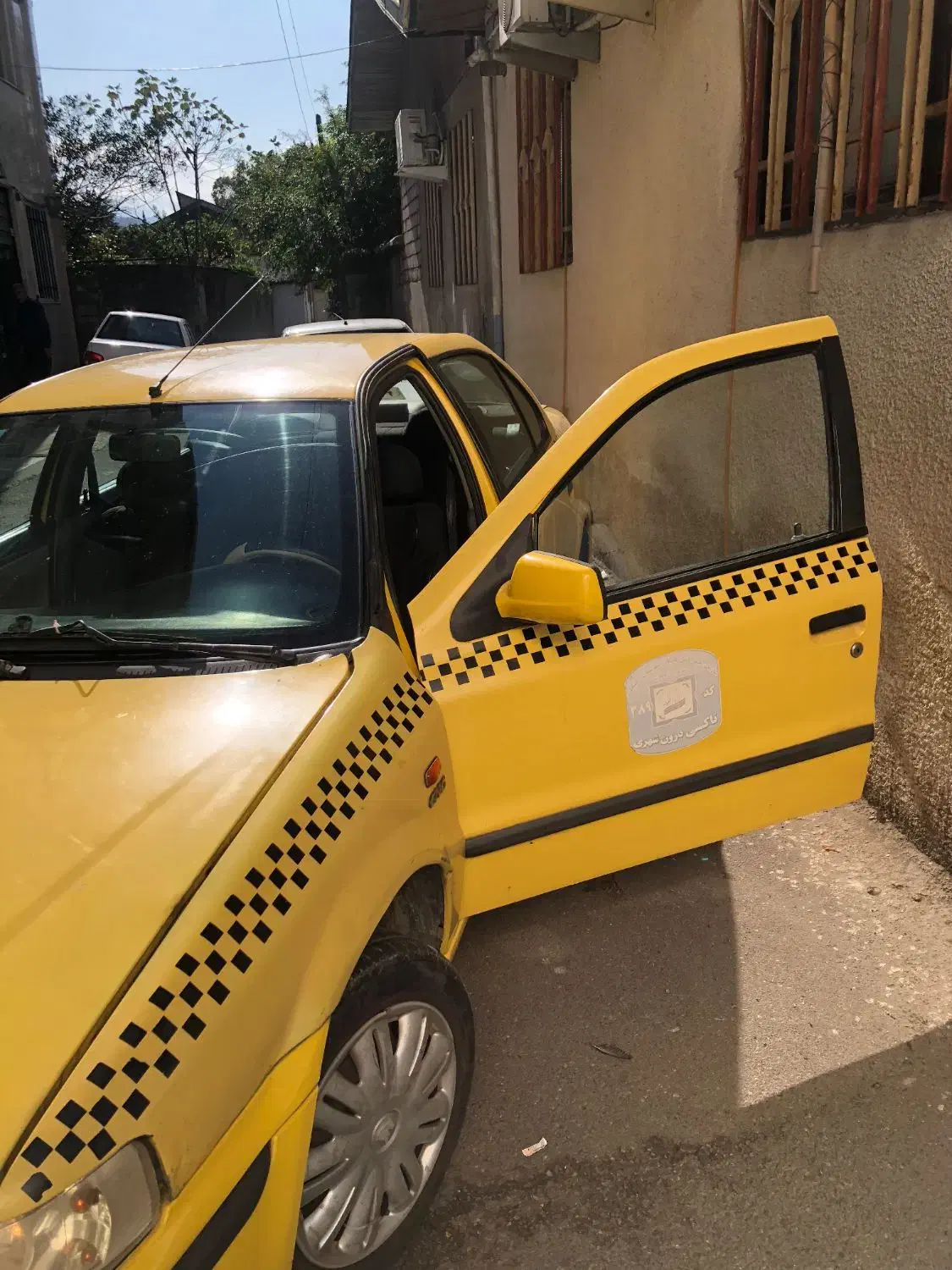 تاکسی لاهیجان (درون شهری )|خودرو سواری و وانت|لاهیجان, شهرک سلمان فارسی|دیوار