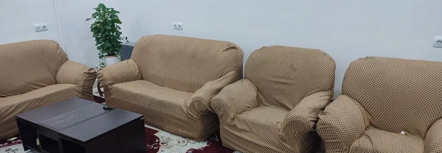 فروش مبل ده نفره همراه با میز جلو مبلی|مبلمان خانگی و میز عسلی|شوش, |دیوار