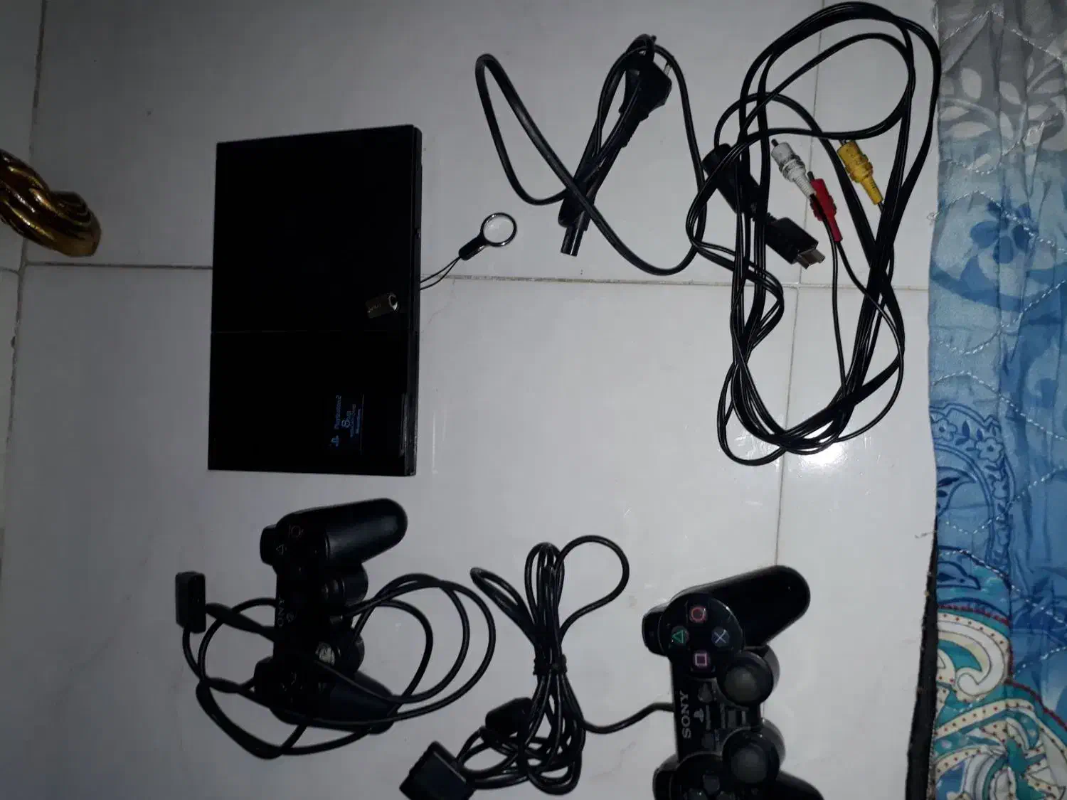 ‌پی اس ۲|کنسول، بازی ویدئویی و آنلاین|اندیشه, اندیشه فاز ۲|دیوار