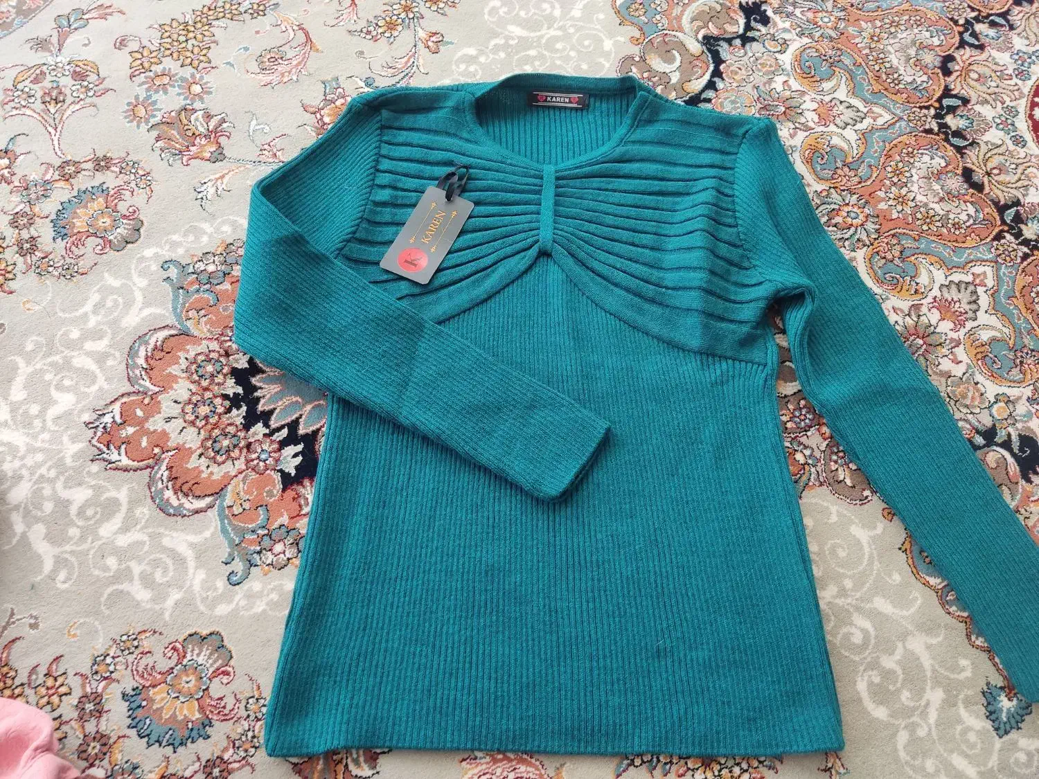 لباس|لباس|خمینیشهر, |دیوار