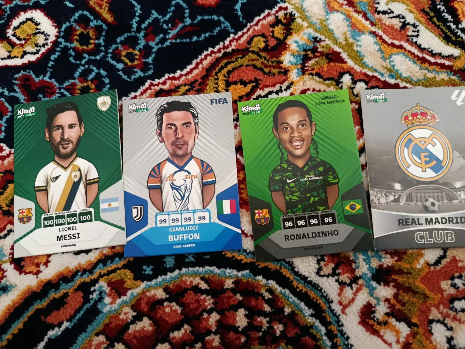 کیمدی|کلکسیون اشیاء عتیقه|لیسار, |دیوار