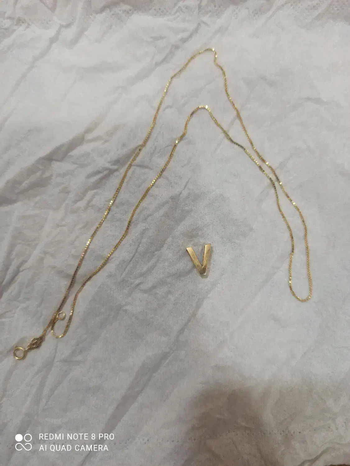 زنجیر ونیزی کاملا نو و حروف سه بعدی v|جواهرات|اراک, |دیوار