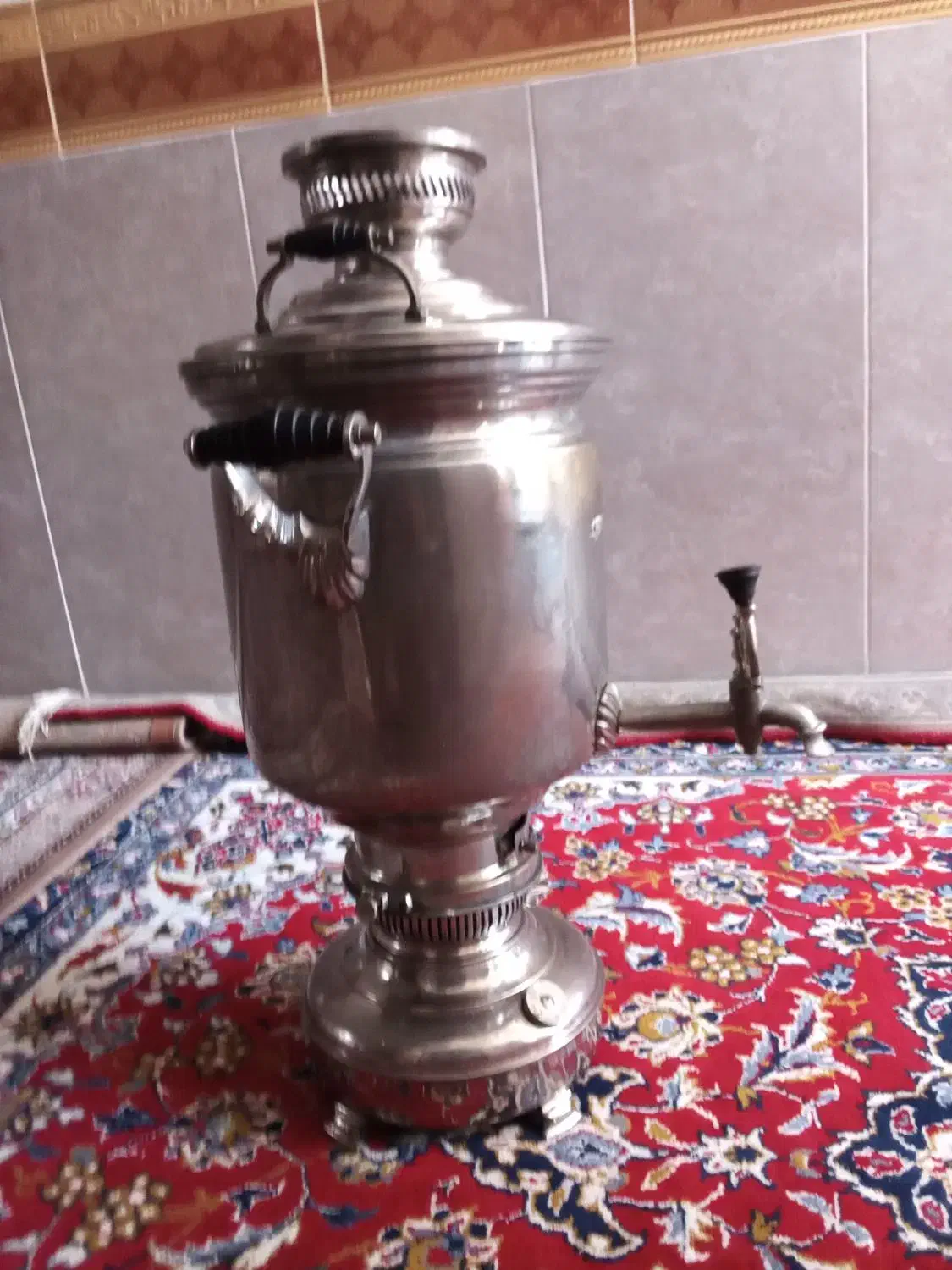 سماور برنجی|سماور، چای‌ساز، قهوه‌ساز|سبزوار, قصبه غربی|دیوار