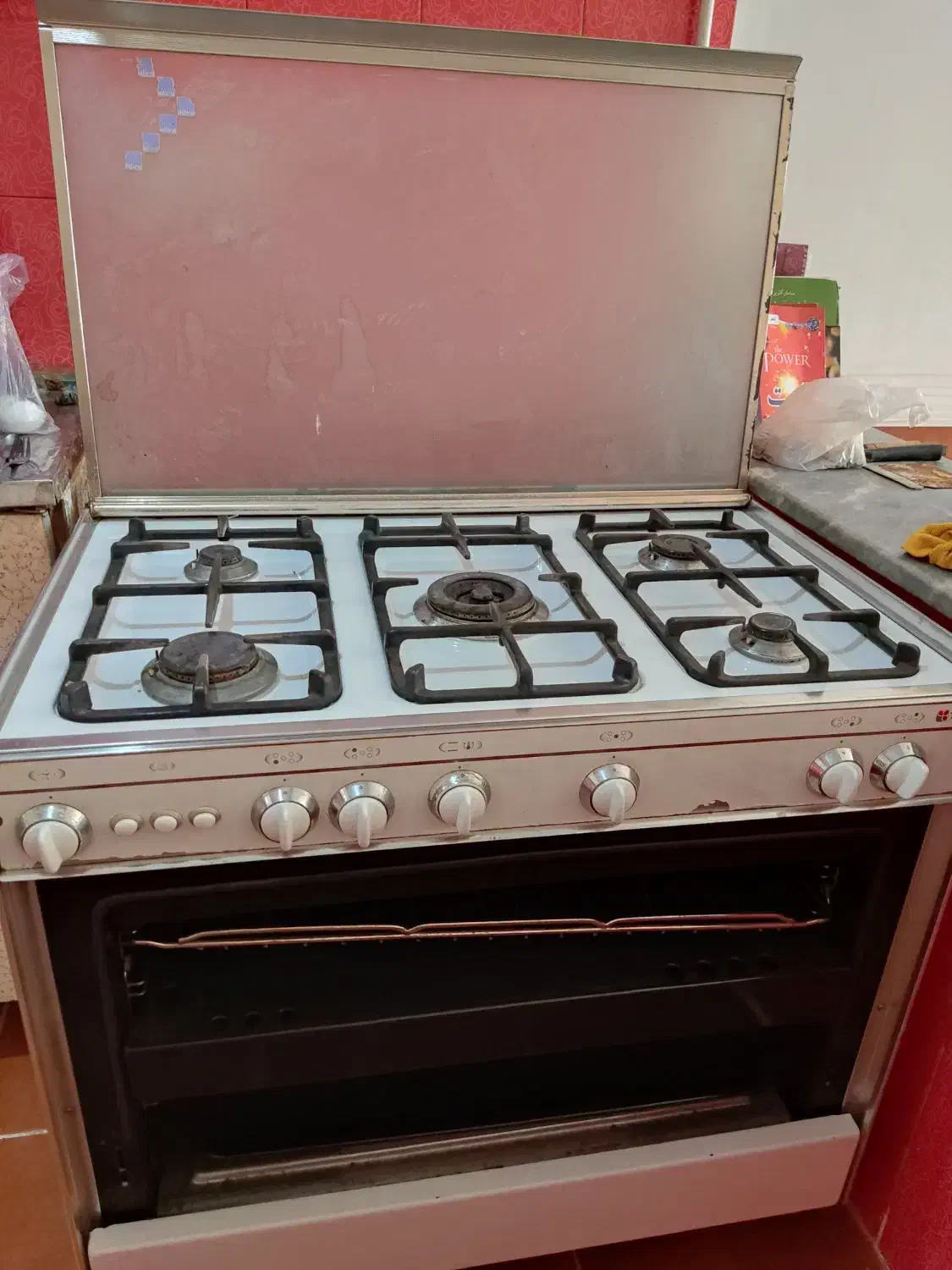 فرگاز پنج شعله|اجاق گاز و لوازم برقی پخت‌وپز|قم, بکایی|دیوار