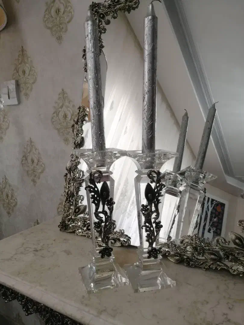 اینه و شمعدان|آینه|همدان, |دیوار