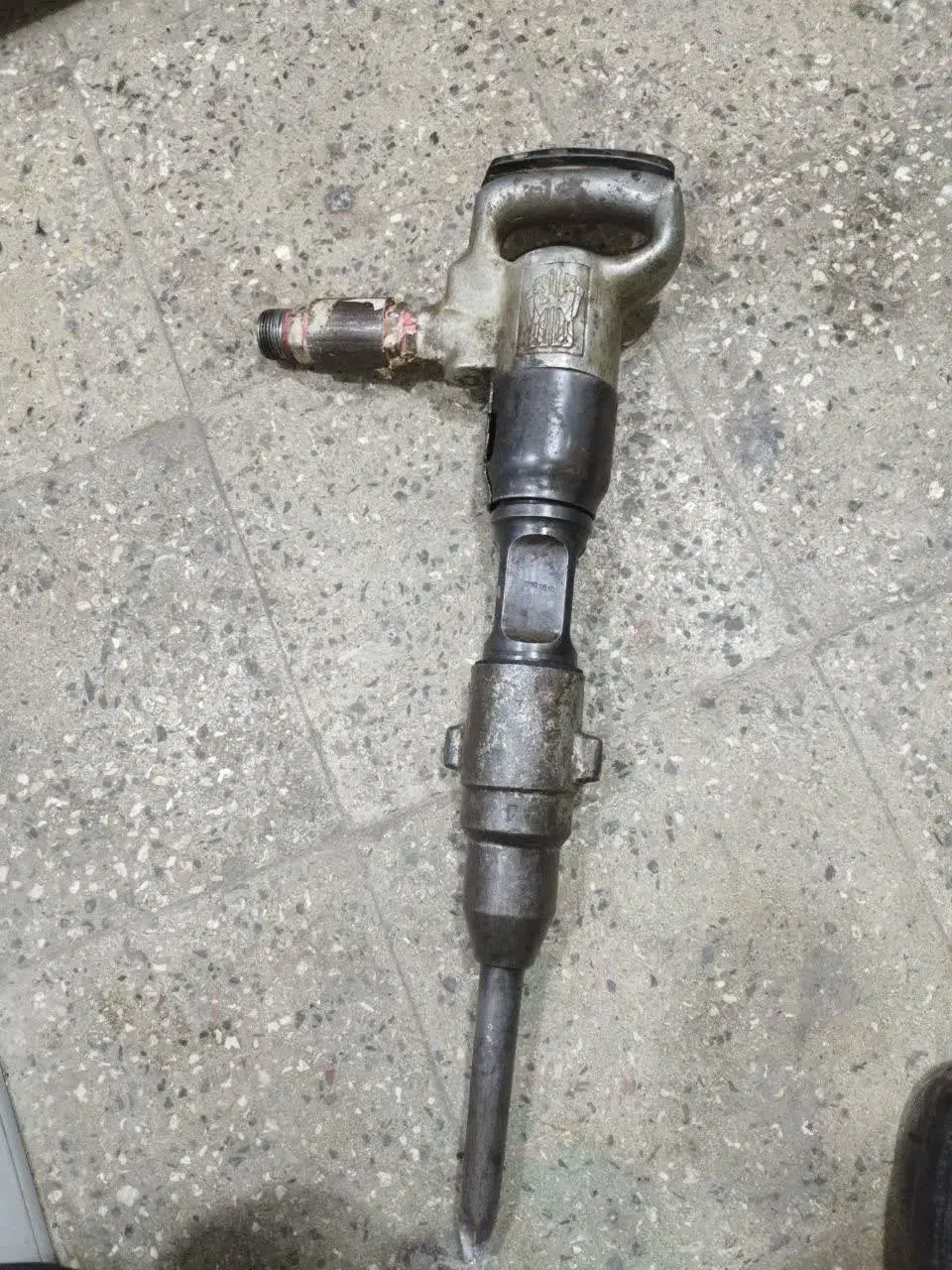 تعمیر ابزار مثل اره و علف زن و سمپاش و کمپرسور و..|خدمات پیشه و مهارت|میبد, |دیوار