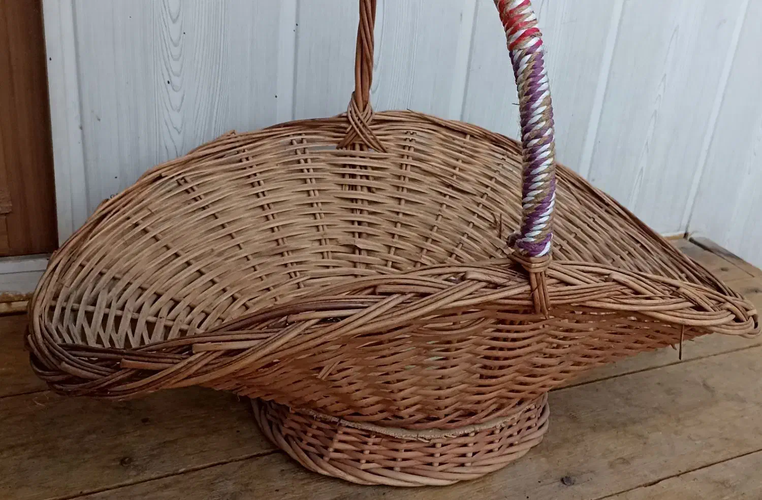 سبد برای تزیین شب یلدا عروس|صنایع دستی و سایر لوازم تزئینی|رشت, منظریه|دیوار